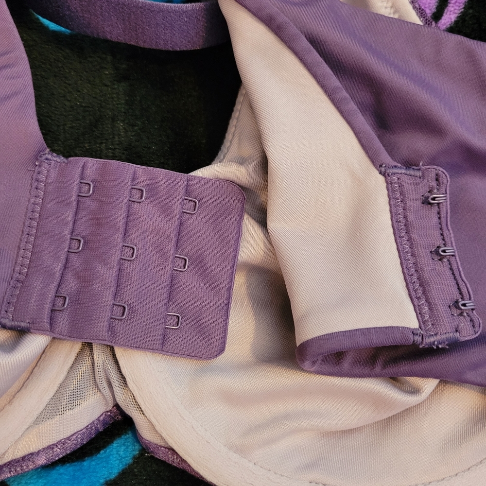 Modern Movement bra - Picture 3 of 3